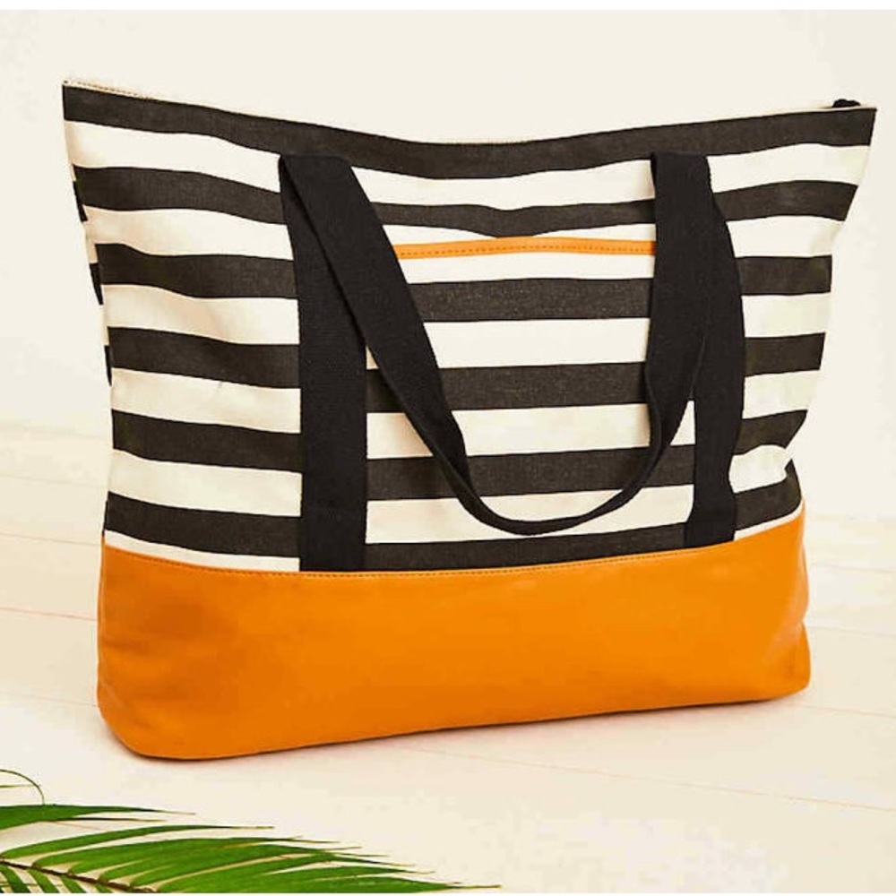 Black/White/Cognac Weekender Tote - NWT - Picture 1 of 7